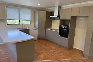 3 Gulf Harbour Drive, Gulf Harbour