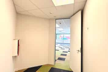 Put Your Business on Show