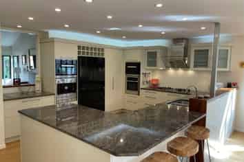 1/8 Tobago Place, Sunnynook