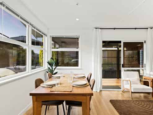 4 Wech Drive, Warkworth