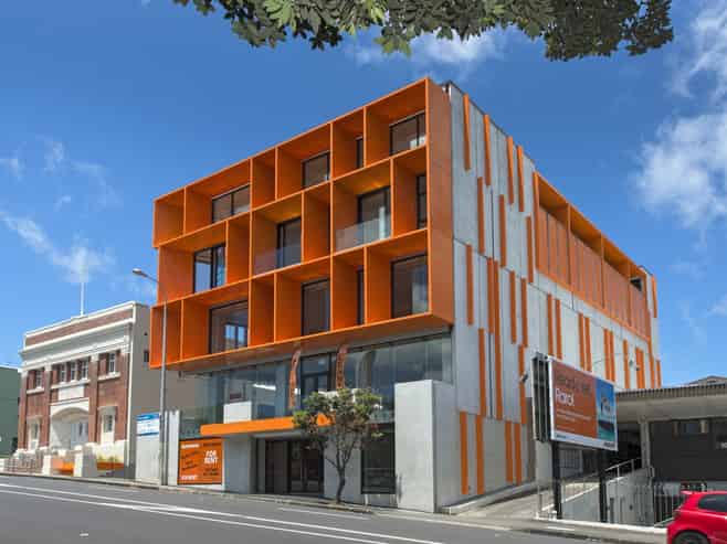 The Orange – Award-Winning Full Floor