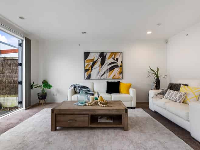 16/3 Wagener Place, Mount Albert