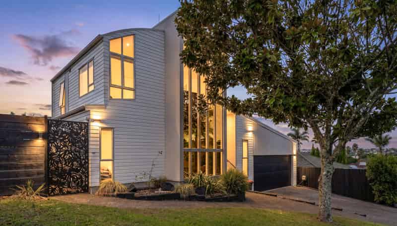 121 Tauranga Place, Orewa