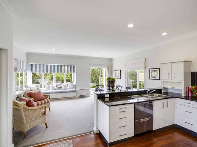 16 Kopanga Road, Havelock North