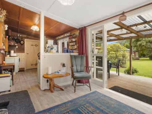 10A Queen Street, Waikino