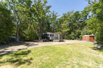 16 Parawera Drive, Acacia Bay