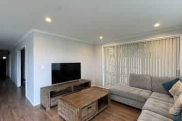 1/15 Durbin Court, Greenhithe