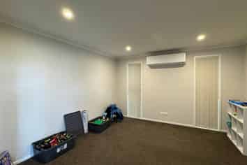 1/15 Durbin Court, Greenhithe