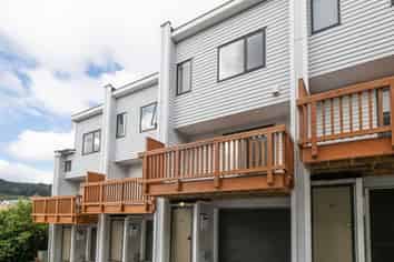 11/11 Gordon Place, Newtown