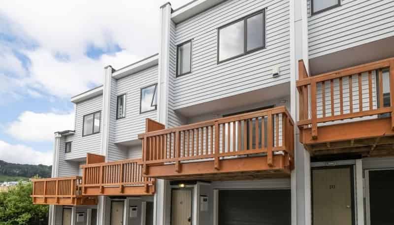 11/11 Gordon Place, Newtown