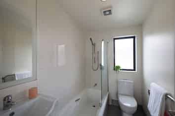 11/11 Gordon Place, Newtown