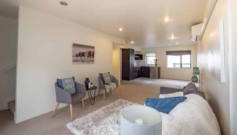 11/11 Gordon Place, Newtown