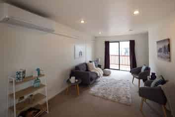 11/11 Gordon Place, Newtown