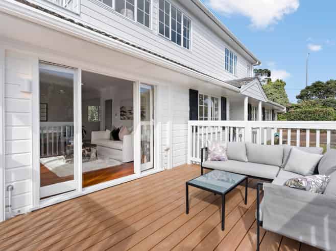 355 East Coast Road, Mairangi Bay