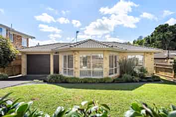 1/27 James Laurie Street, Henderson