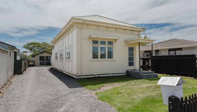 11 Waterloo Street, Dannevirke