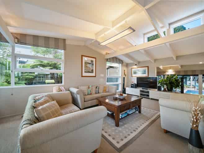 54 Tainui Road, Titirangi