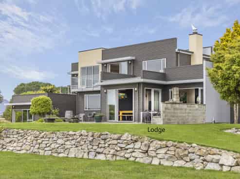 305 Redwood Road, Tasman