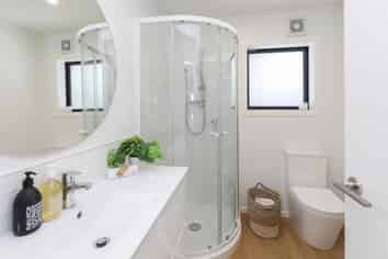 2/45 Berry Street, Saint Albans