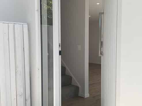 8/24 Dampier Street, Woolston