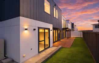 4B The Parade, Bucklands Beach