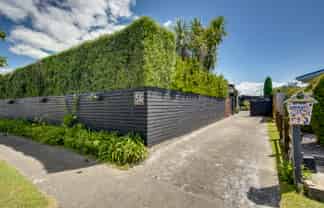 56 Clarence Cox Crescent, Pirimai