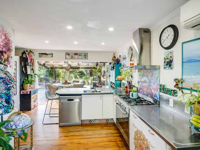 56 Clarence Cox Crescent, Pirimai