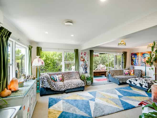 56 Clarence Cox Crescent, Pirimai