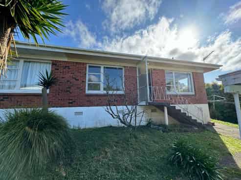 2/73 Lake Road, Northcote