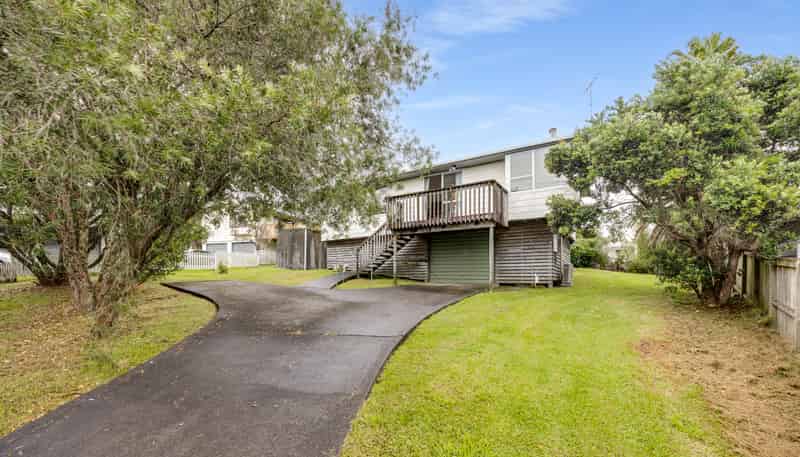 10A Cedar Terrace, Stanmore Bay