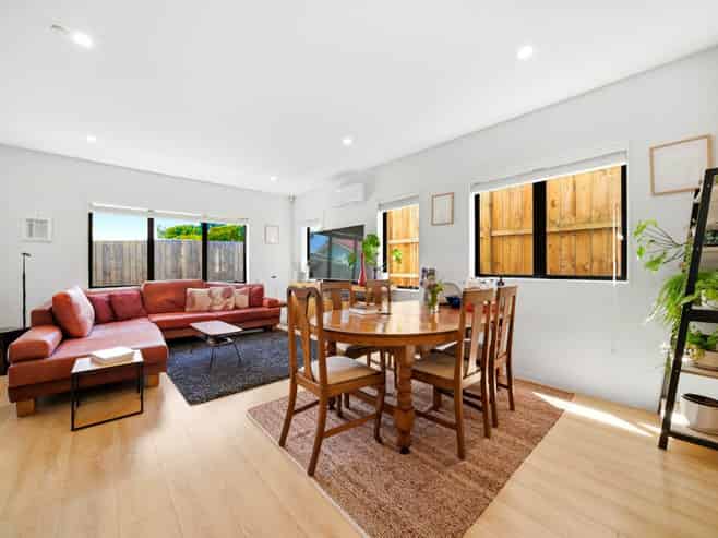 118C Mount Smart Road, Royal Oak