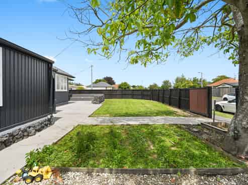 22 Willis Street, Bader