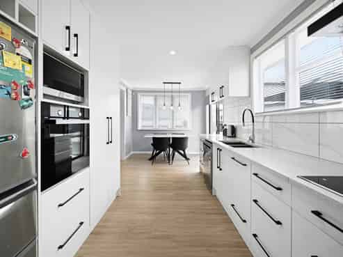 22 Willis Street, Bader