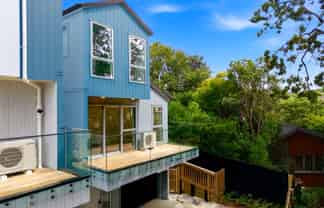 26E Trojan Crescent, New Lynn