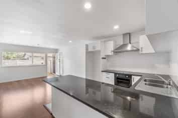 3/76 Riversdale Road, Avondale