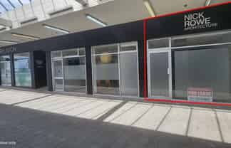 Small Retail – Great Location