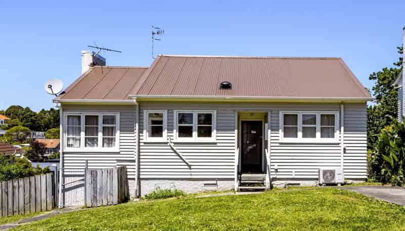 9 Rukutai Street , Orakei