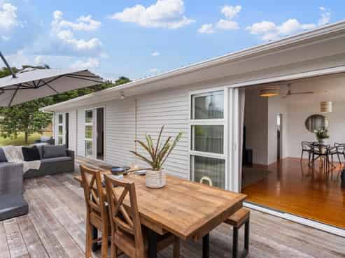 1/51 Flaxdale Street, Birkdale