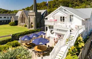 OWN THE VIEW AND EARN THE RETURNS 
