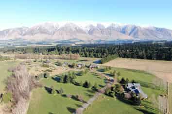 12 The Rowans 623 Coleridge Road, Windwhistle
