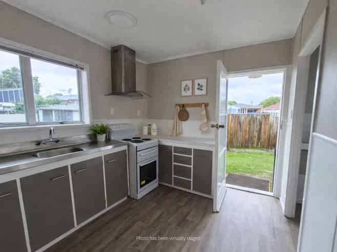 4 Heather Place, Melville