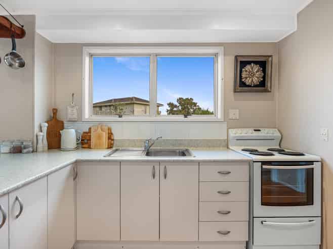 7 Glenbervie Crescent, Massey