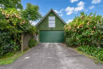 104 Botany Road, Botany Downs