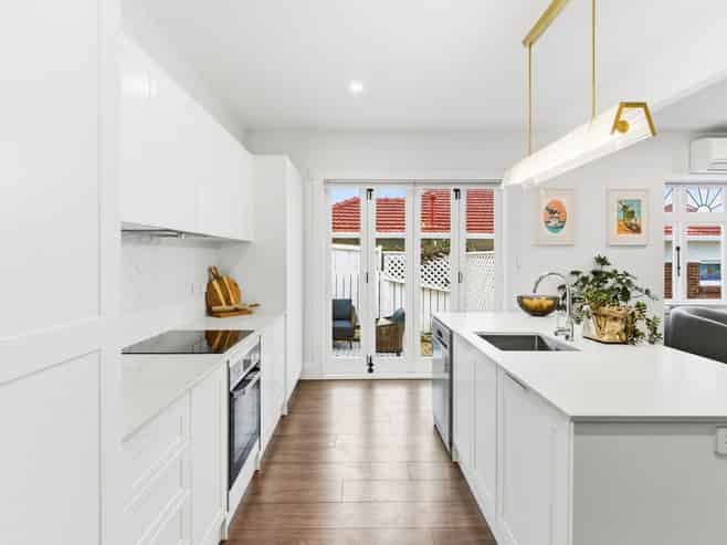 104 Forbury Road, Saint Clair