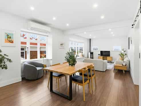 104 Forbury Road, Saint Clair