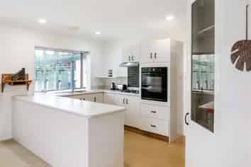 34 Warwick Drive, Lynmore