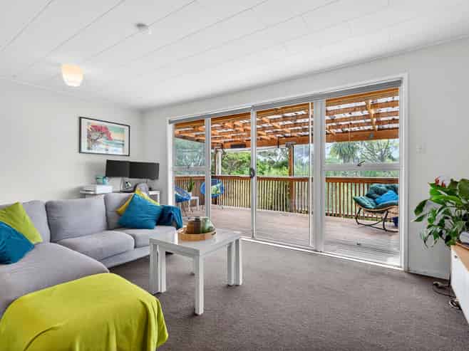 69 Kia Ora Road, Beach Haven