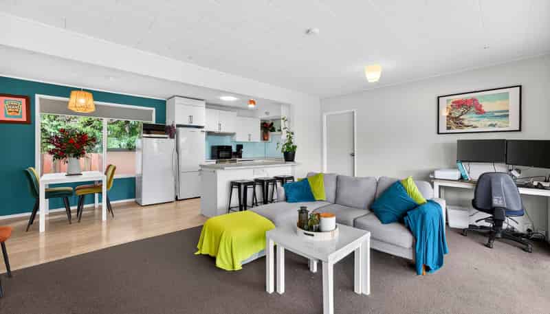 69 Kia Ora Road, Beach Haven