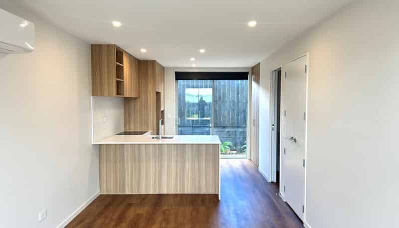 17/25 Tranent Road, Mangere