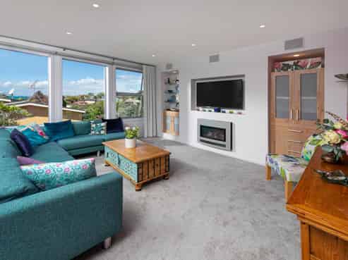 30 Aotearoa Terrace, Murrays Bay